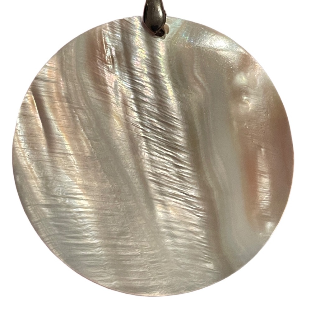 Abalone & Mother of Pearl Pendant - Picture 2 of 2